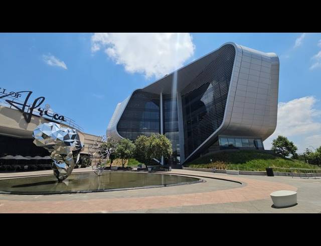 BUSINESS PROPERTY TO RENT IN WATERFALL